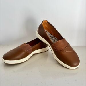 Lands’ End Women’s Brown Slip-On Shoes – Size 7.5